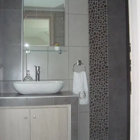 Apartment Intra Mare